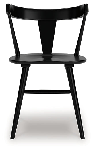 Gretlynn Dining Table and 4 Chairs